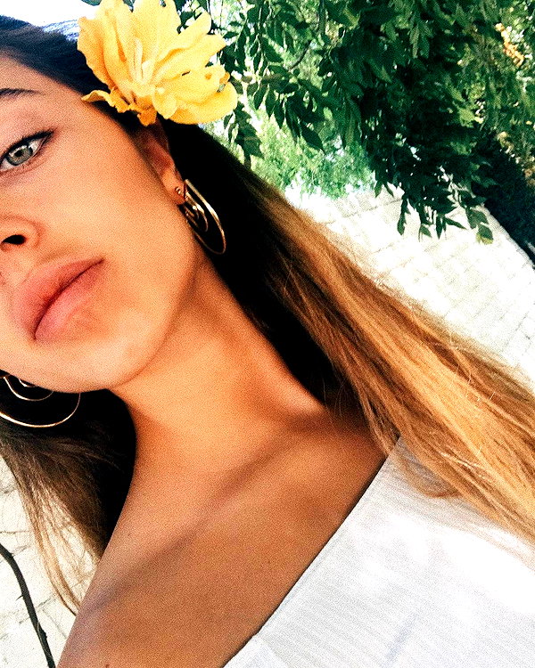 lianaayoun instagram image archive image