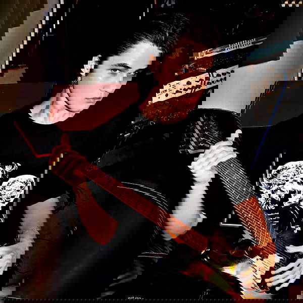 liashaked liashaked archive image