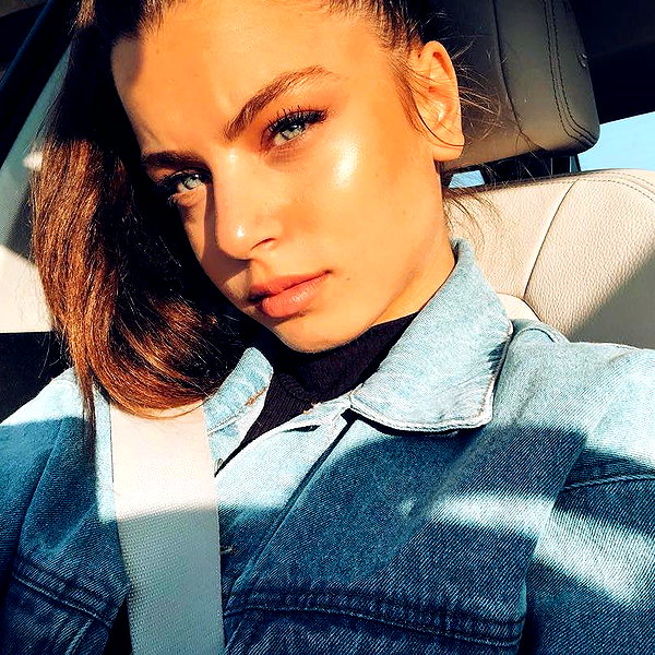 liazion instagram image archive image