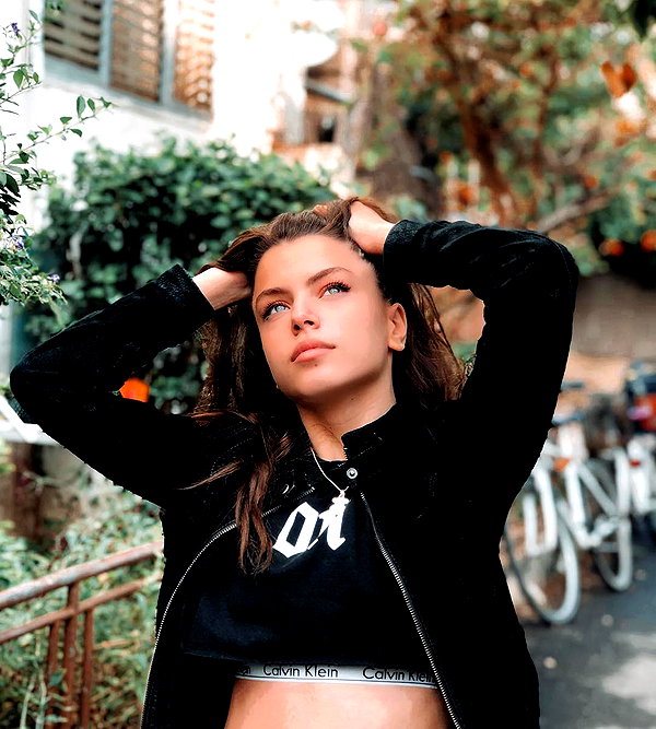 liazion instagram image archive image