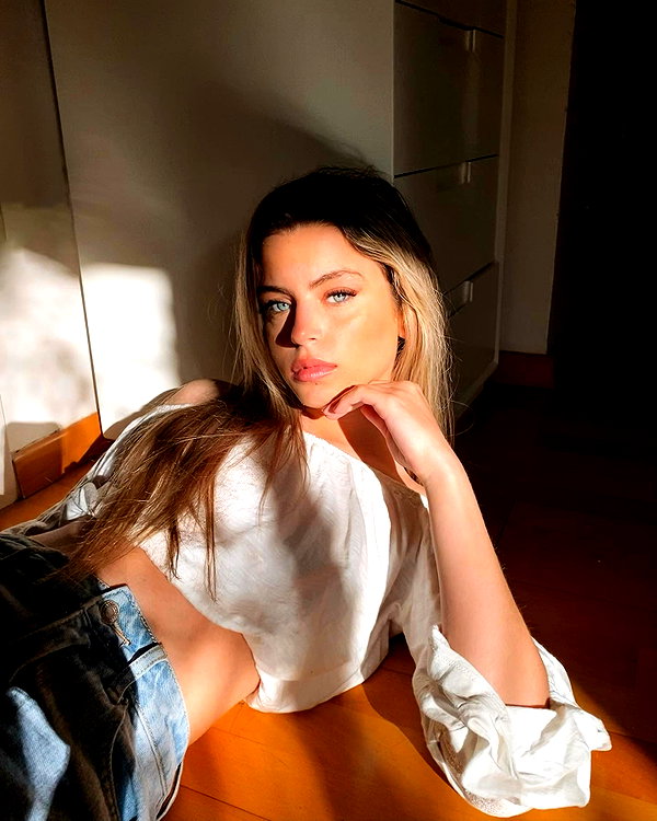 liazion instagram image archive image