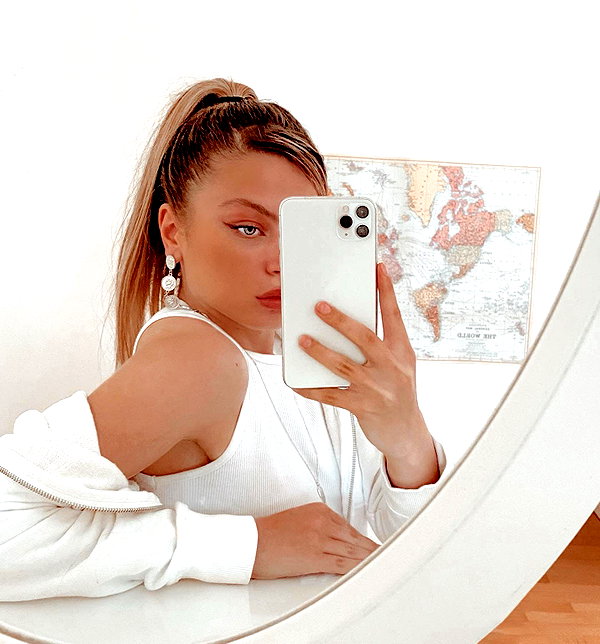 liazion instagram image archive image