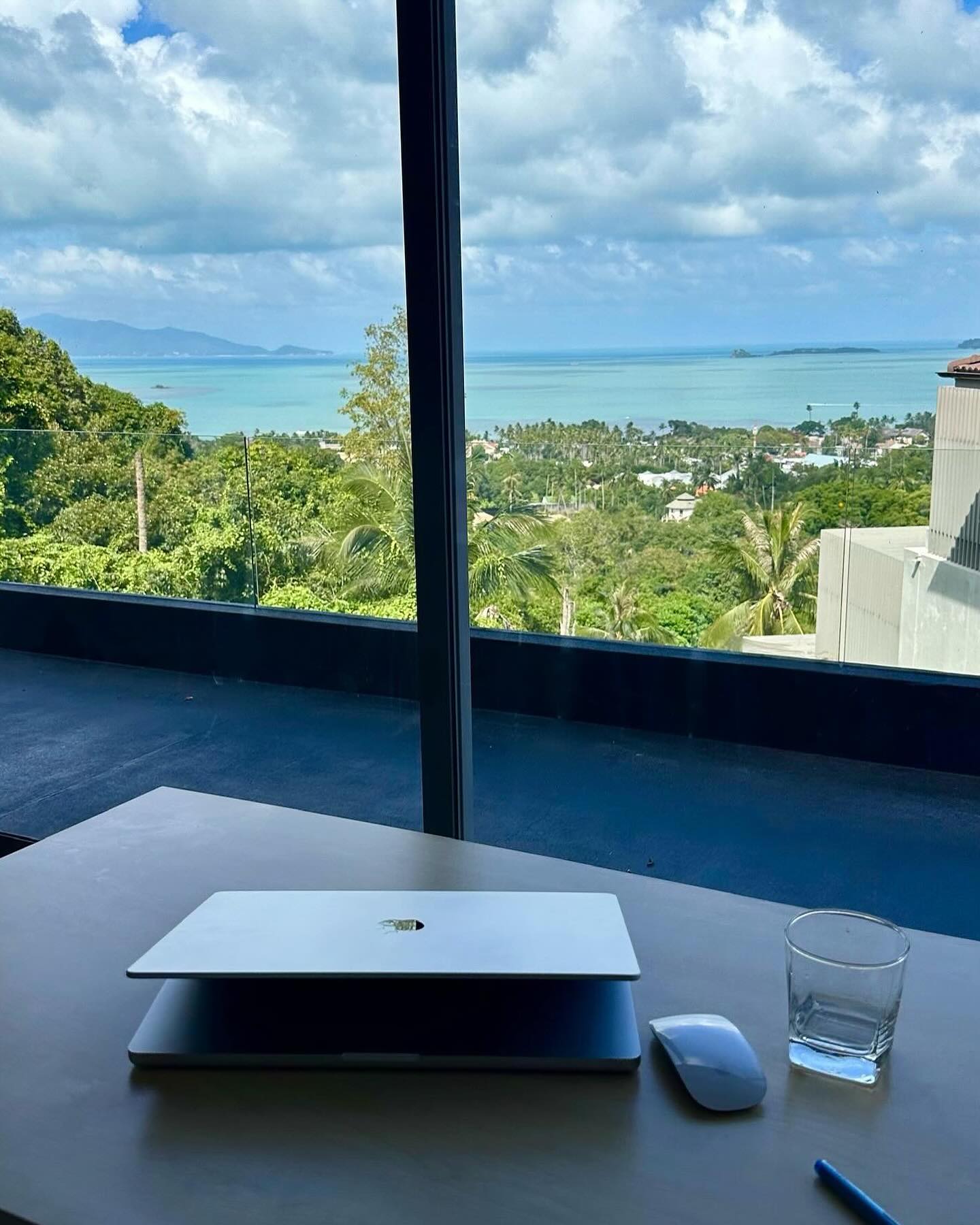 lielmazor_ instagram image archive image