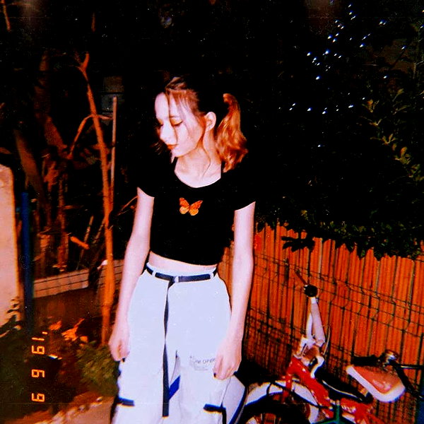 lihi.k_ instagram image archive image