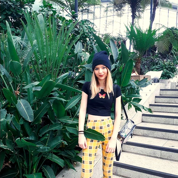 lihi.k_ instagram image archive image
