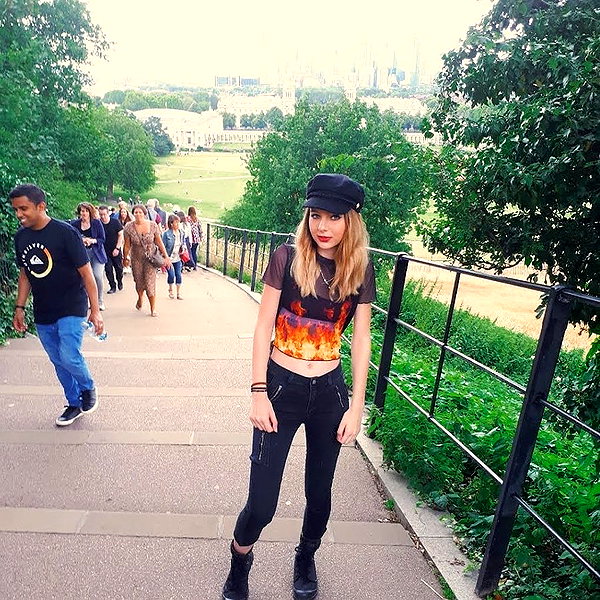 lihi.k_ instagram image archive image