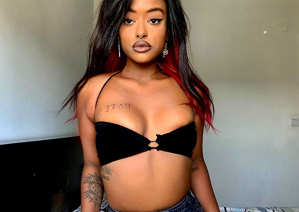 liiuuar instagram image archive image