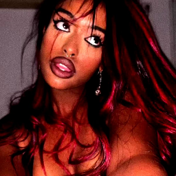 liiuuar instagram image archive image