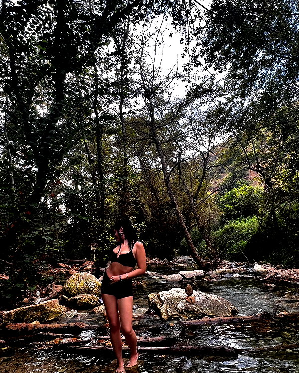 liiuuar instagram image archive image