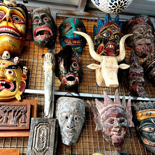 liiuuar instagram image archive image