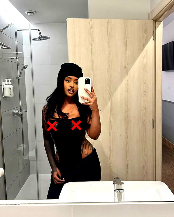 liiuuar instagram image archive image