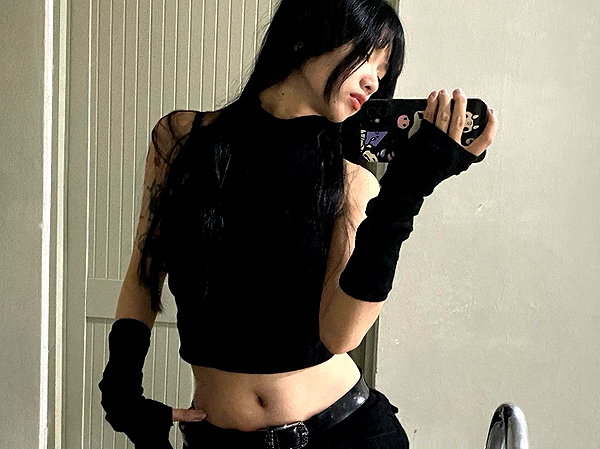 lil_kuro10 instagram image archive image