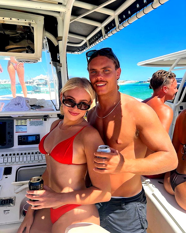 lilliaanderson instagram image archive image