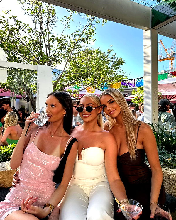 lilliaanderson instagram image archive image