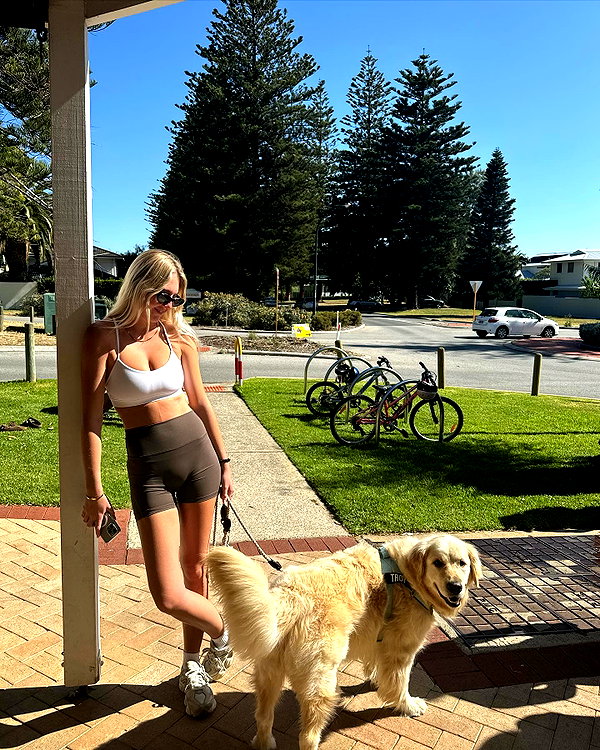 lilliaanderson instagram image archive image