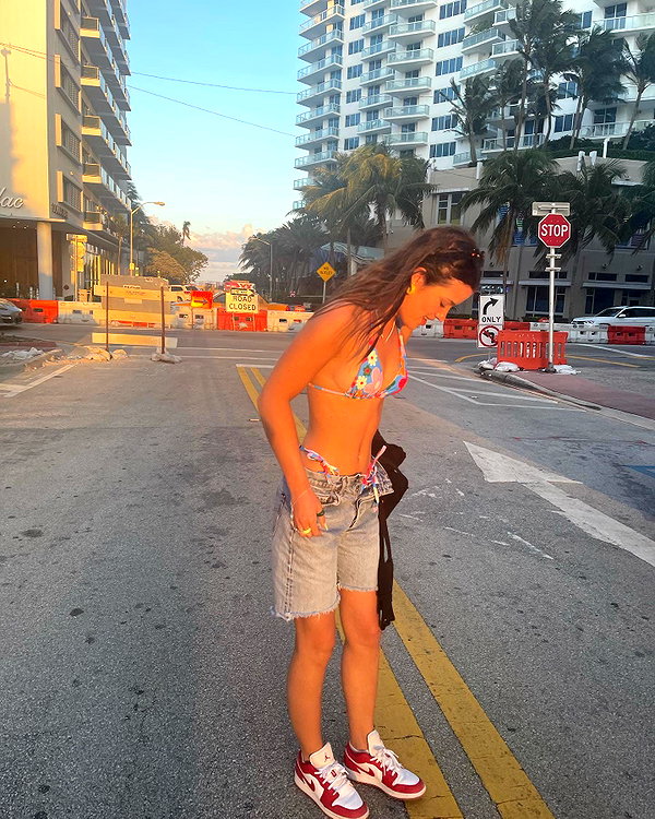 lillywestonn instagram image archive image