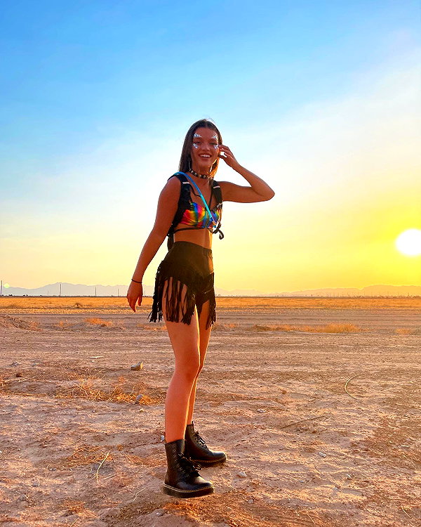 lillywestonn instagram image archive image