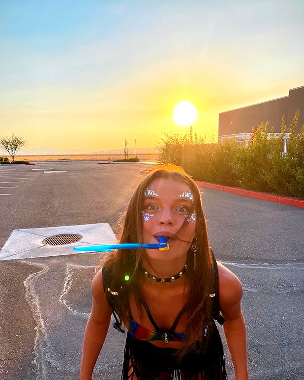 lillywestonn instagram image archive image