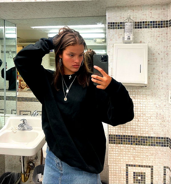 lillywestonn instagram image archive image