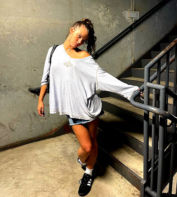 lillywestonn instagram image archive image