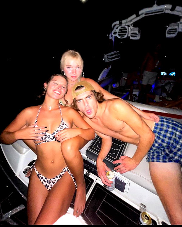 lillywestonn instagram image archive image