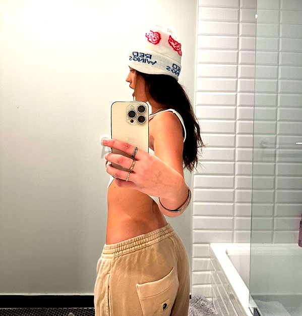 lillywestonn instagram image archive image