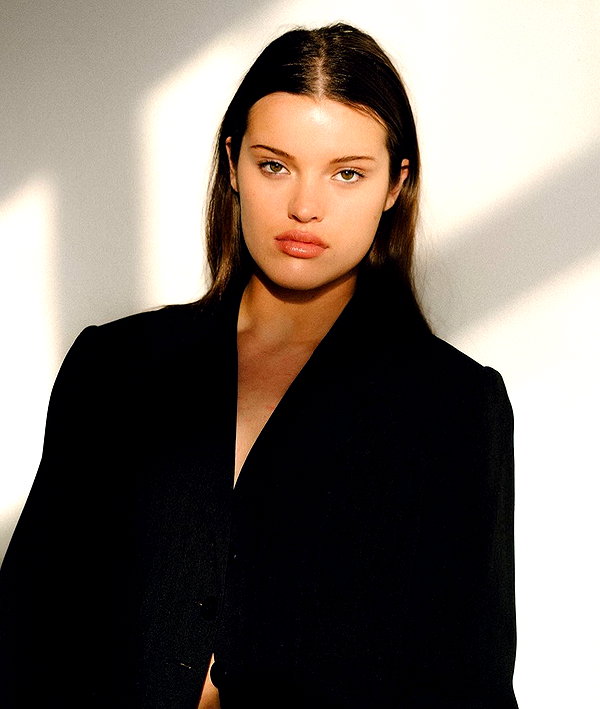 lillywestonn instagram image archive image