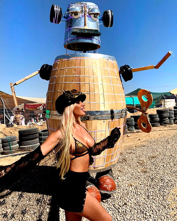 liorelbaz instagram image archive image