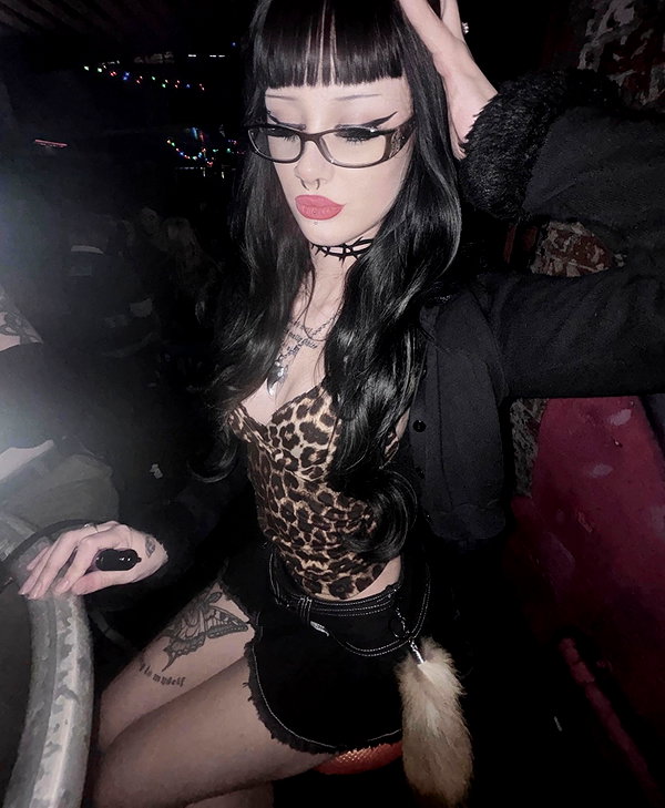 livindeadyaz instagram image archive image
