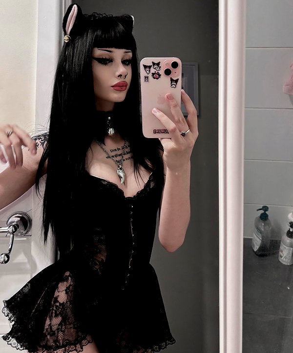 livindeadyaz instagram image archive image
