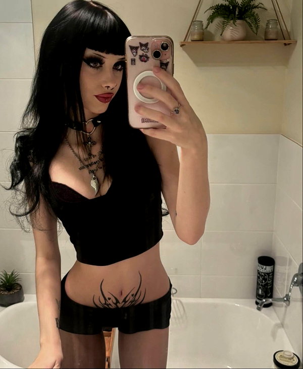 livindeadyaz instagram image archive image