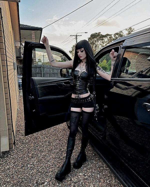 livindeadyaz instagram image archive image