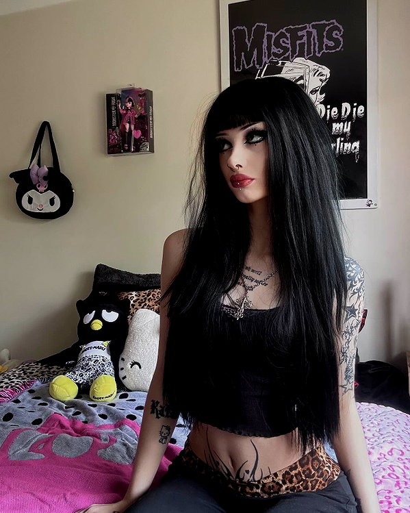 livindeadyaz instagram image archive image