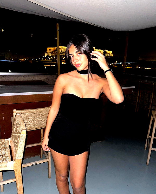 liya_manor_ instagram image archive image