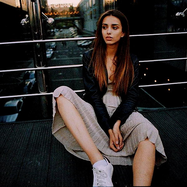 lizakovalenkoo instagram image archive image