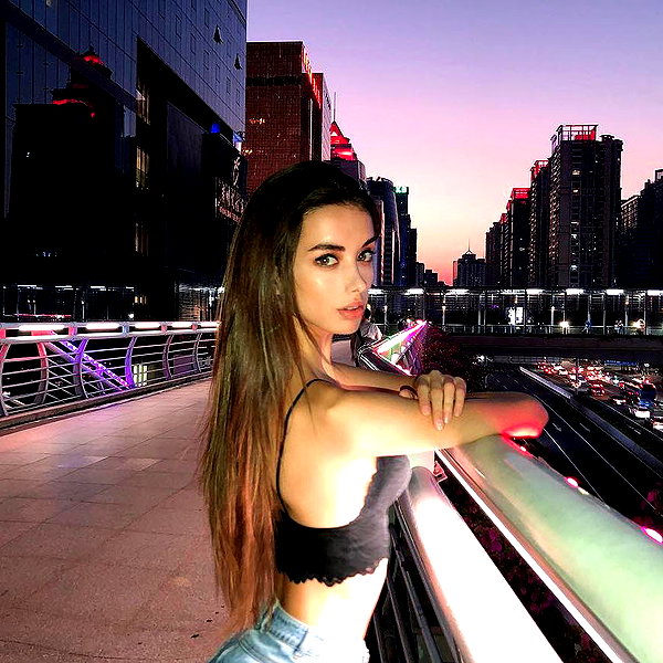 lizakovalenkoo instagram image archive image