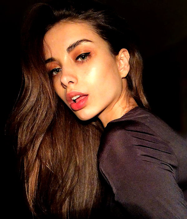 lizakovalenkoo instagram image archive image