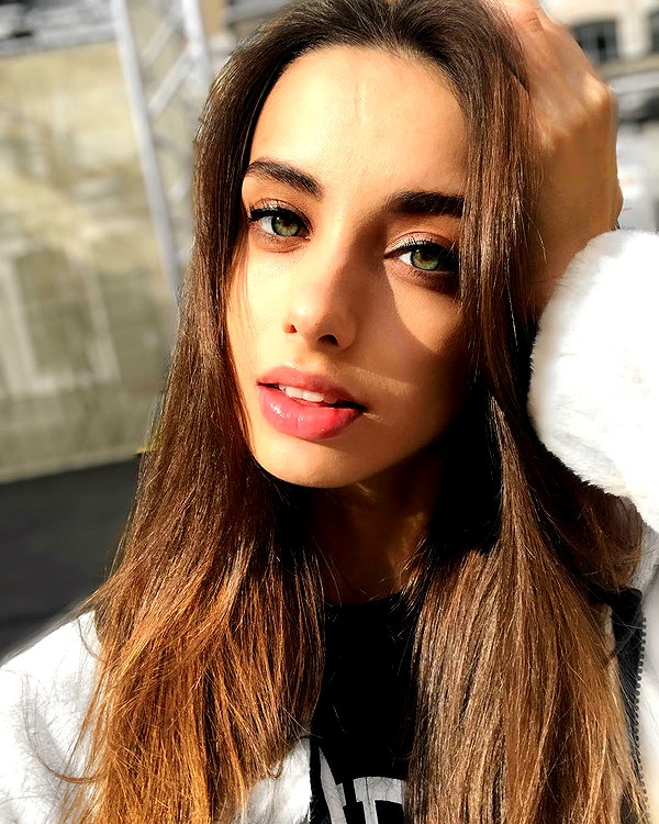 lizakovalenkoo instagram image archive image