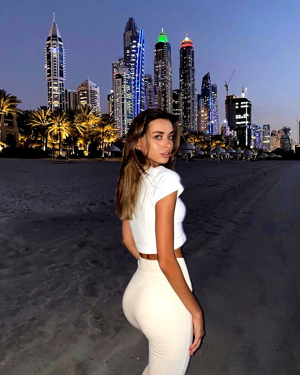 lizakovalenkoo instagram image archive image