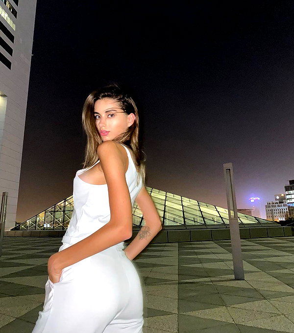 lizakovalenkoo instagram image archive image