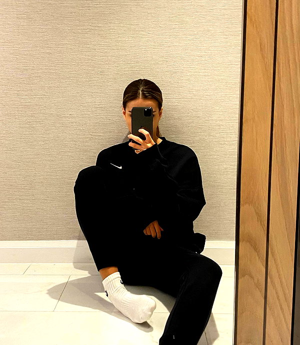 lizakovalenkoo instagram image archive image
