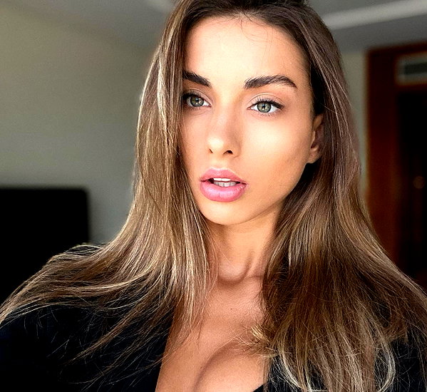 lizakovalenkoo instagram image archive image