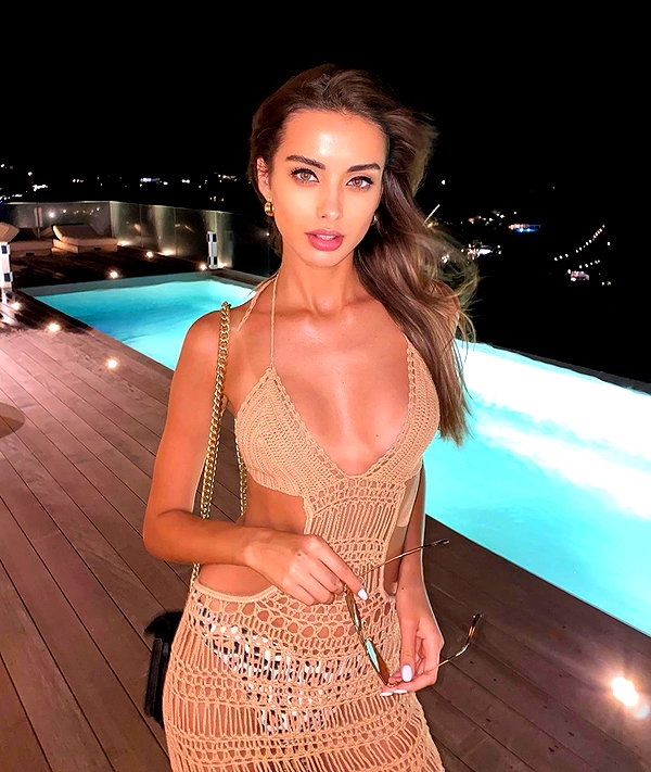 lizakovalenkoo instagram image archive image