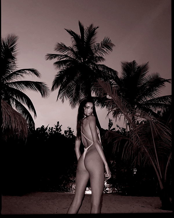 lizakovalenkoo instagram image archive image