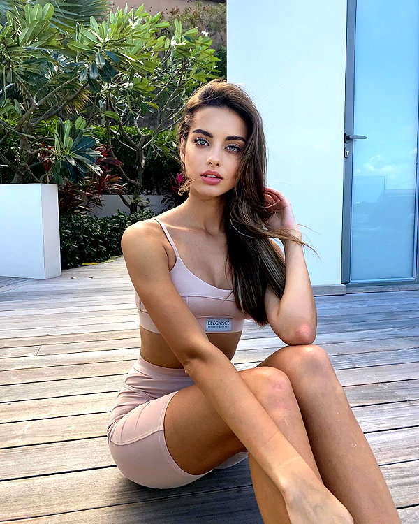 lizakovalenkoo instagram image archive image