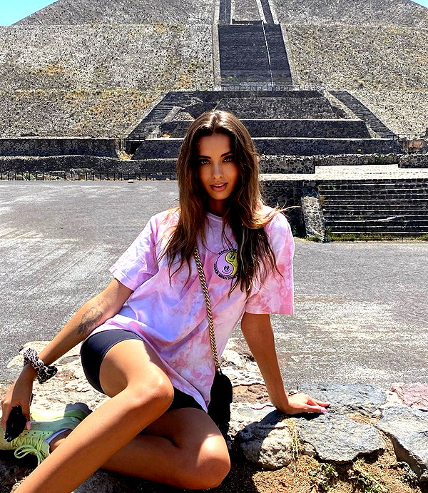 lizakovalenkoo instagram image archive image