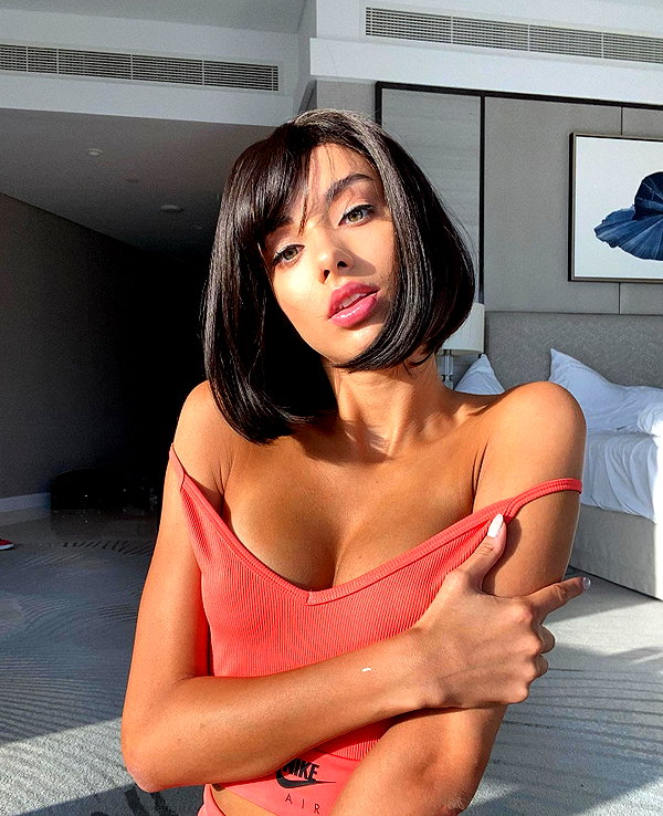 lizakovalenkoo instagram image archive image