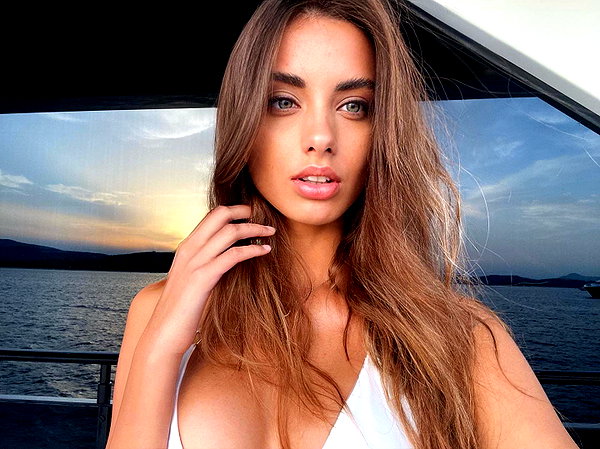 lizakovalenkoo instagram image archive image