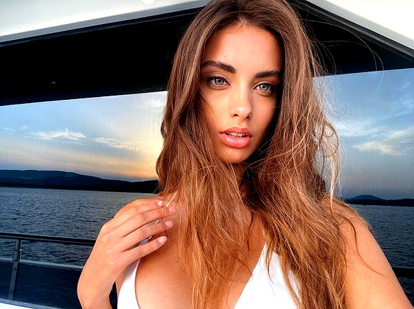 lizakovalenkoo instagram image archive image