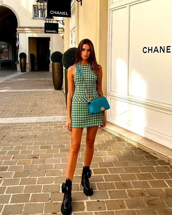 lizakovalenkoo instagram image archive image